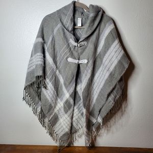 MixIt Womens Wrap Shawl Cover Up One Size OSFA Gray White Plaid Fringe Buckle